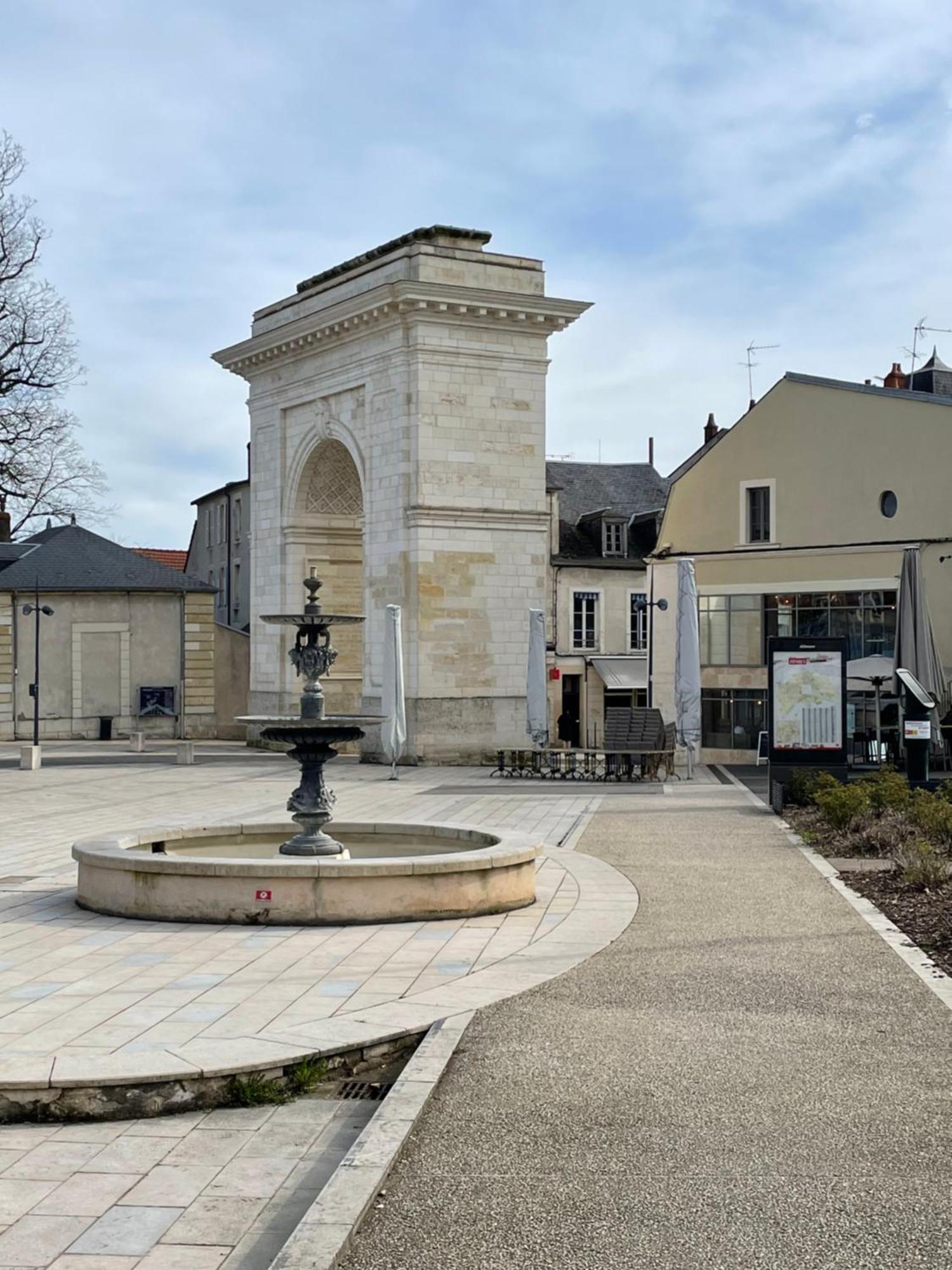 נבר Hotel Des Ducs מראה חיצוני תמונה