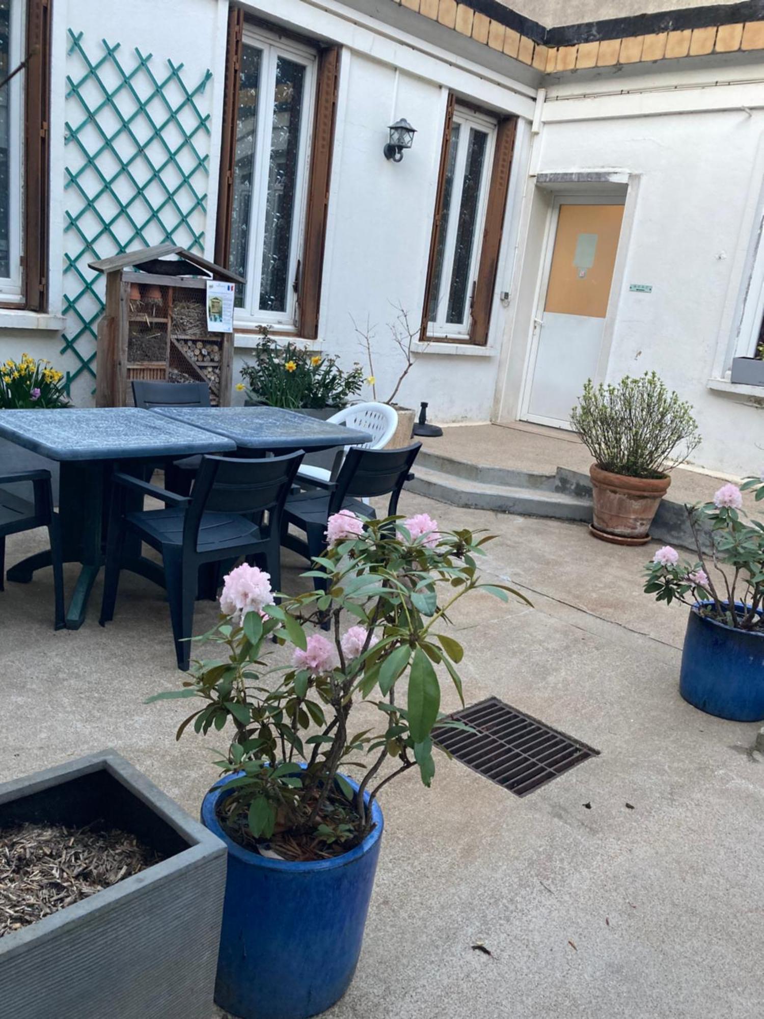 נבר Hotel Des Ducs מראה חיצוני תמונה