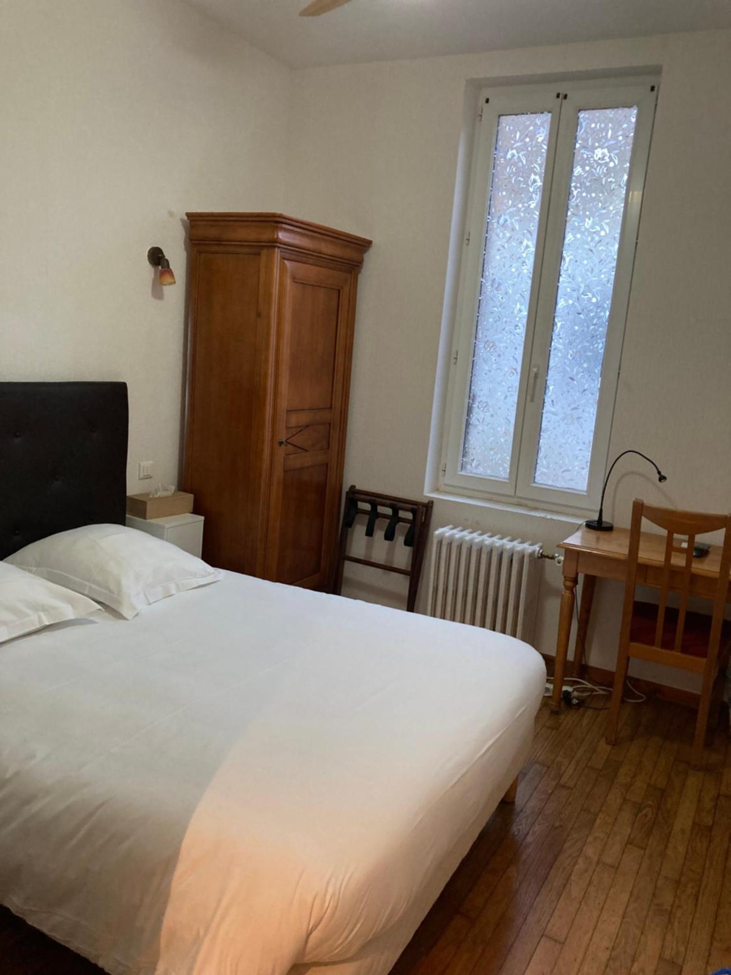 נבר Hotel Des Ducs מראה חיצוני תמונה