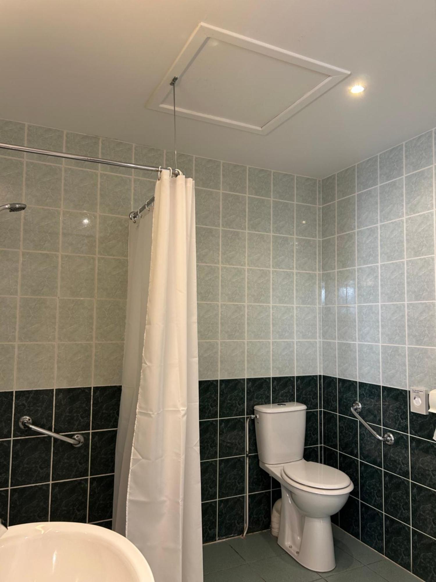 נבר Hotel Des Ducs מראה חיצוני תמונה