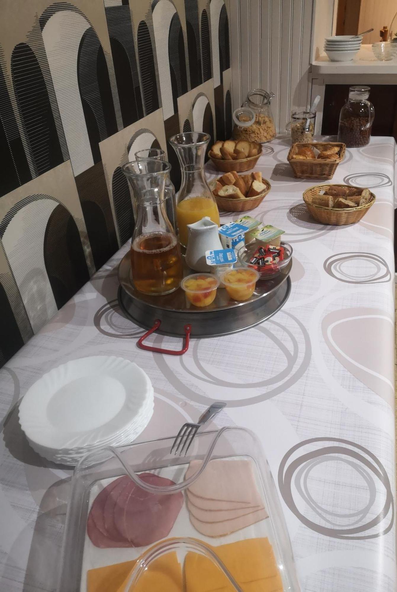 נבר Hotel Des Ducs מראה חיצוני תמונה
