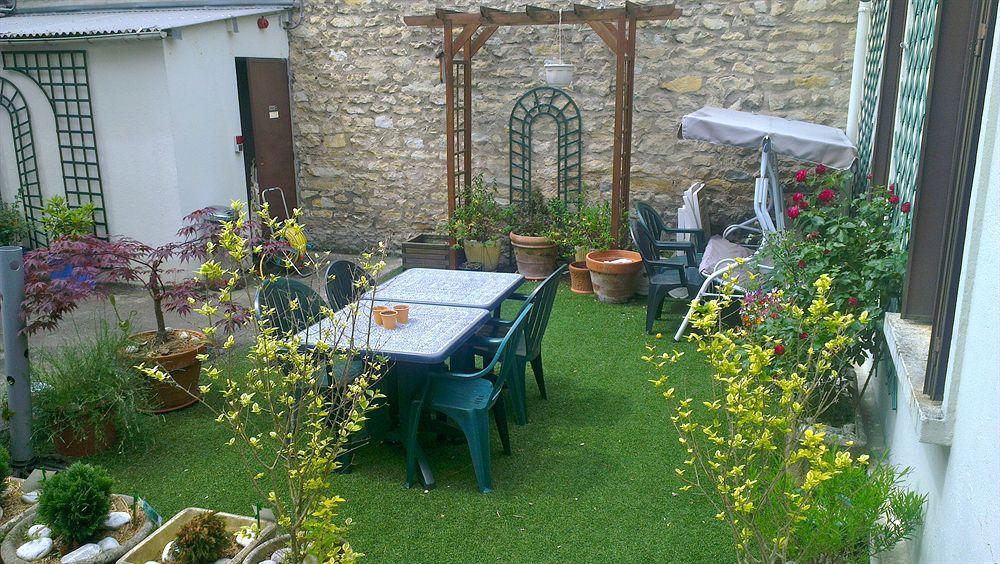נבר Hotel Des Ducs מראה חיצוני תמונה